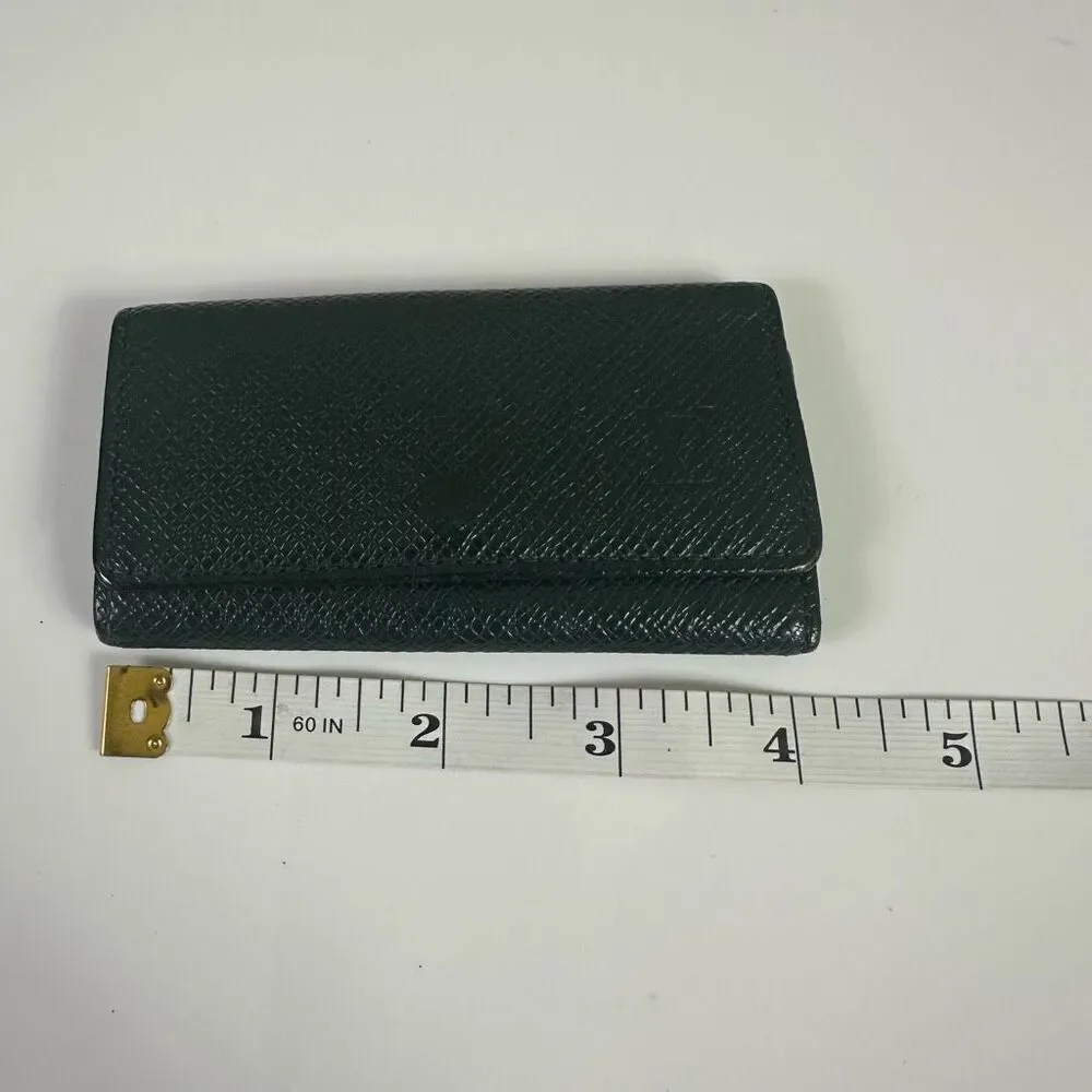 Louis Vuitton Green Taiga‎ Leather 4 Key Case Holder